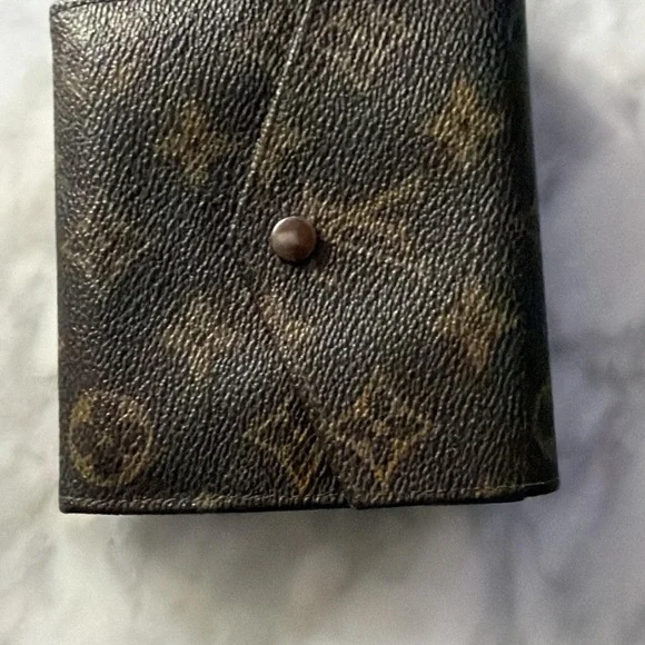 Louis Vuitton Dark Brown Monogram Wallet - Picture 2 of 12